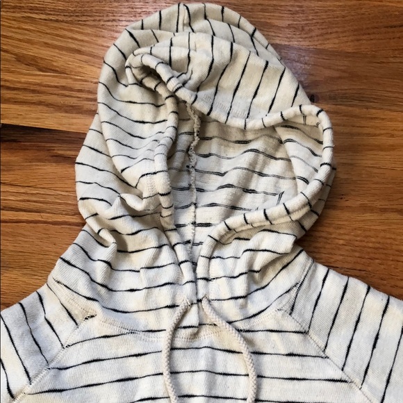 Sweater - Picture 2 of 3